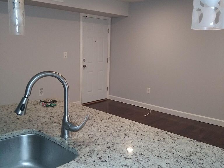 FOR RENT | 3421 Brothers Pl SE #103 - $1,300/month