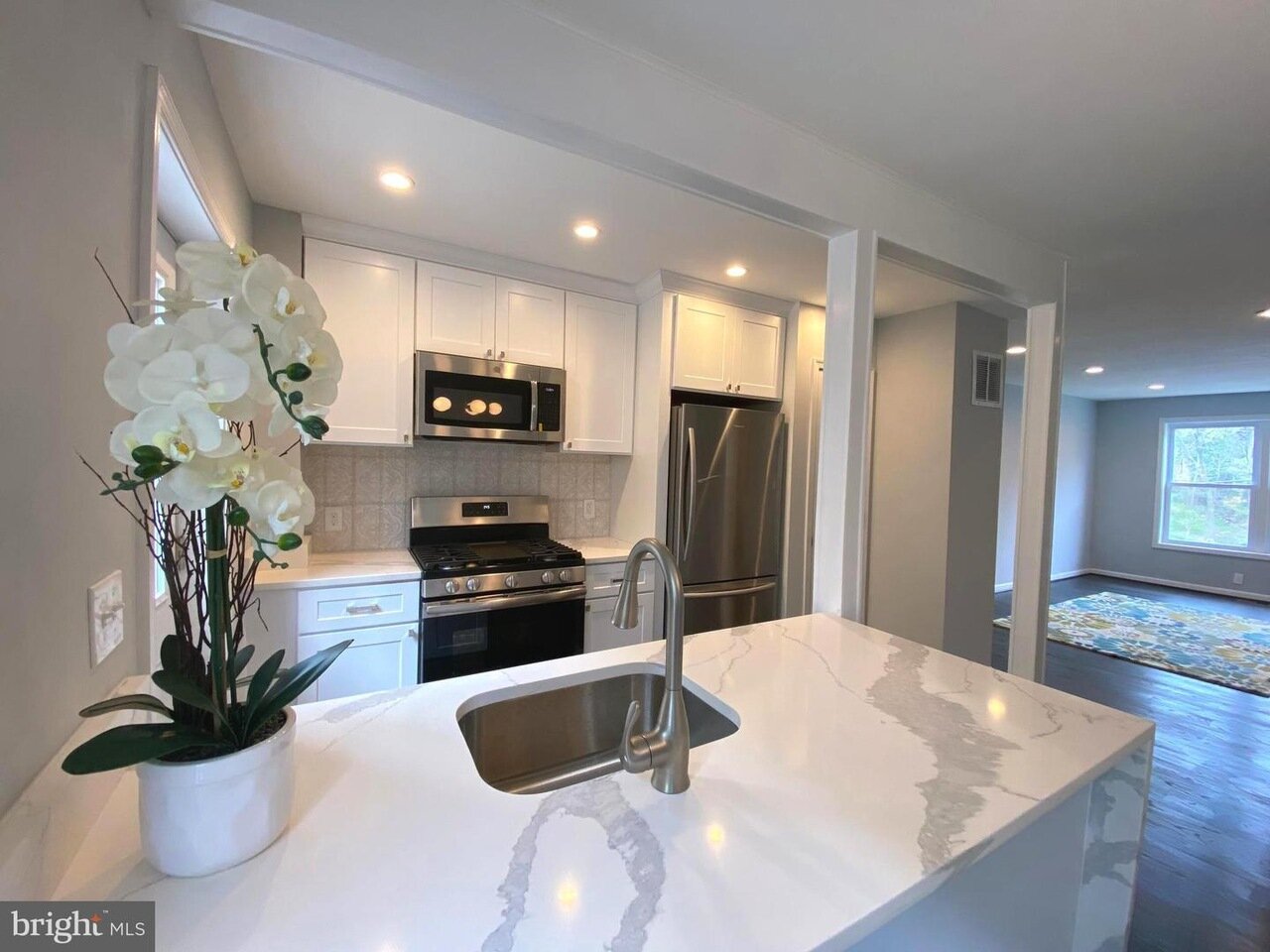 FOR SALE | 1357 Morris Rd SE - $479,000