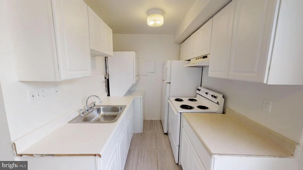 FOR SALE | 3423 5th St SE #36 - $210,000