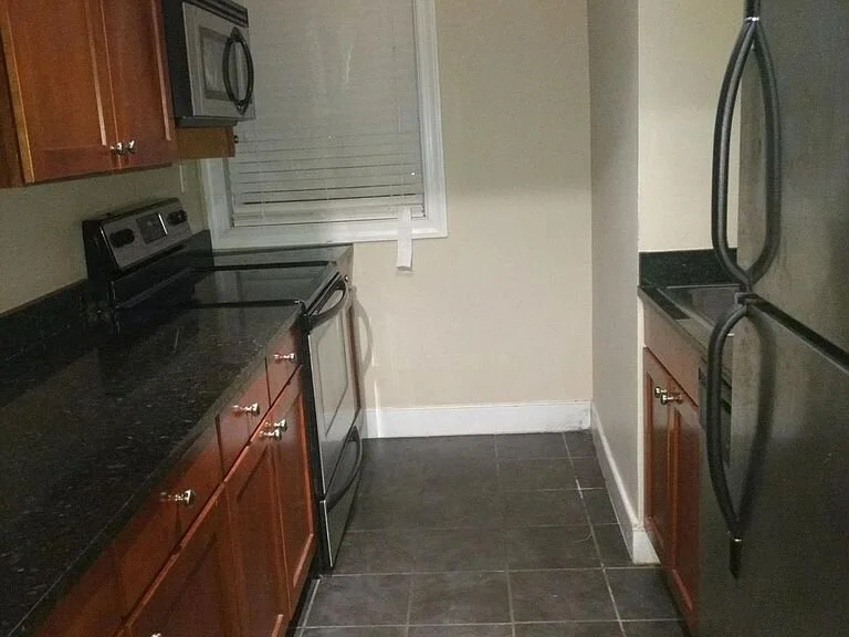 FOR RENT | 2835 Gainesville Street #304 - $1,400/month
