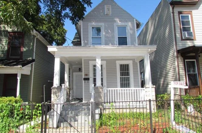FOR SALE | 1632 U Street, SE - $525,000