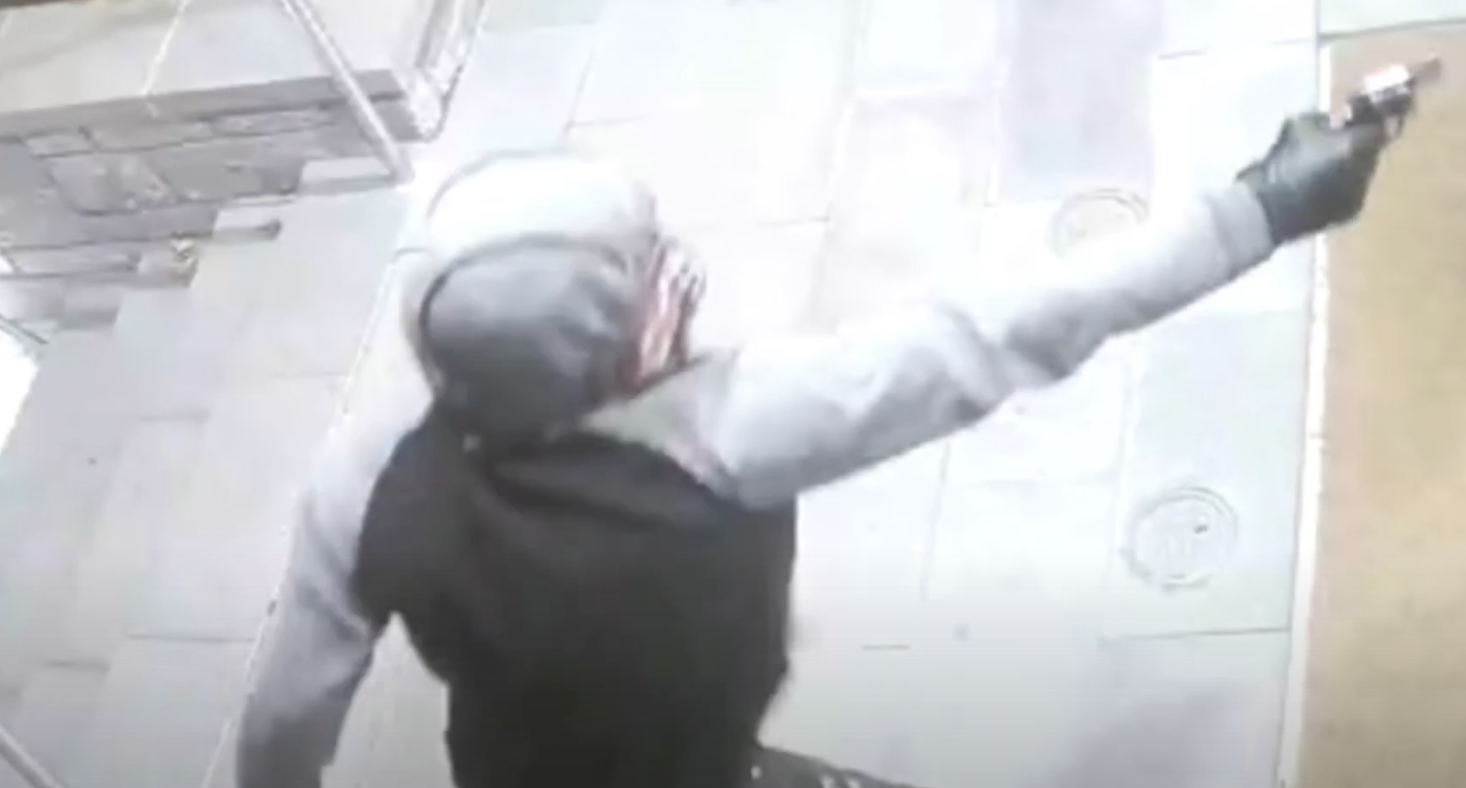 [PR] Suspect and a Vehicle of Interest Sought in a Homicide: 1300 Block of Clifton Street, Northwest