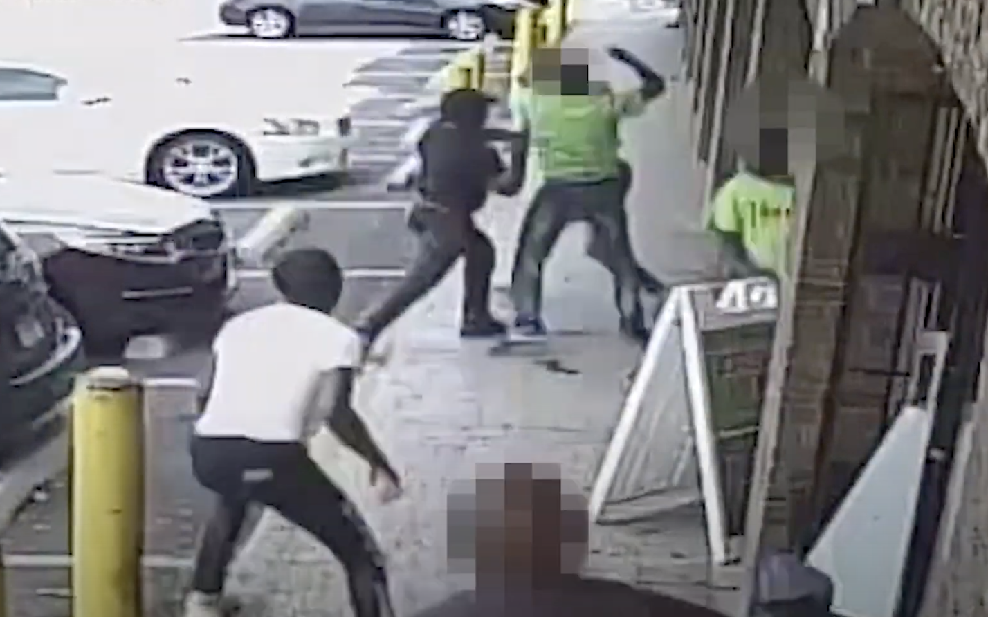 [PR] Suspects and a Vehicle of Interest Sought in an Assault with a Dangerous Weapon (Knife) and a Simple Assault Offense: 4100 b/o Wheeler Road, SE