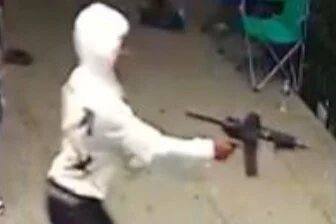 [PR] Suspect Sought in an Assault with a Dangerous Weapon (Gun) Offense: 3900 b/o Minnesota Avenue, NE