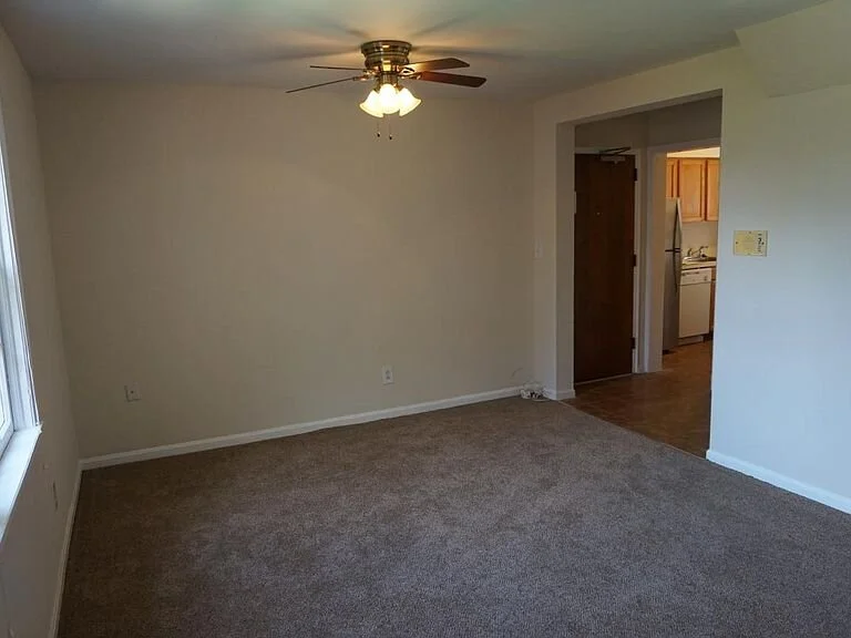 FOR RENT | 2008 Fort Davis Street, SE  #2-600 - $1,600/month