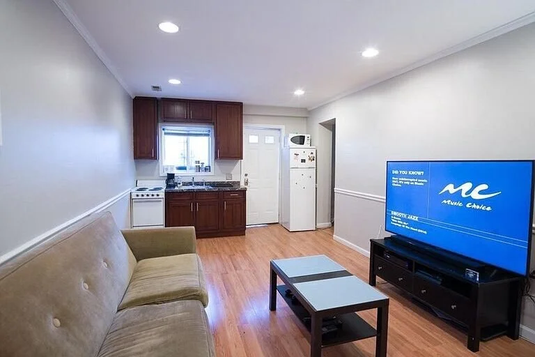 FOR RENT | 3926 1st Street, SW - $1,400/month