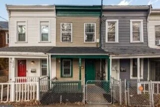 FOR SALE | 1818 Minnesota Avenue, SE - $329,000