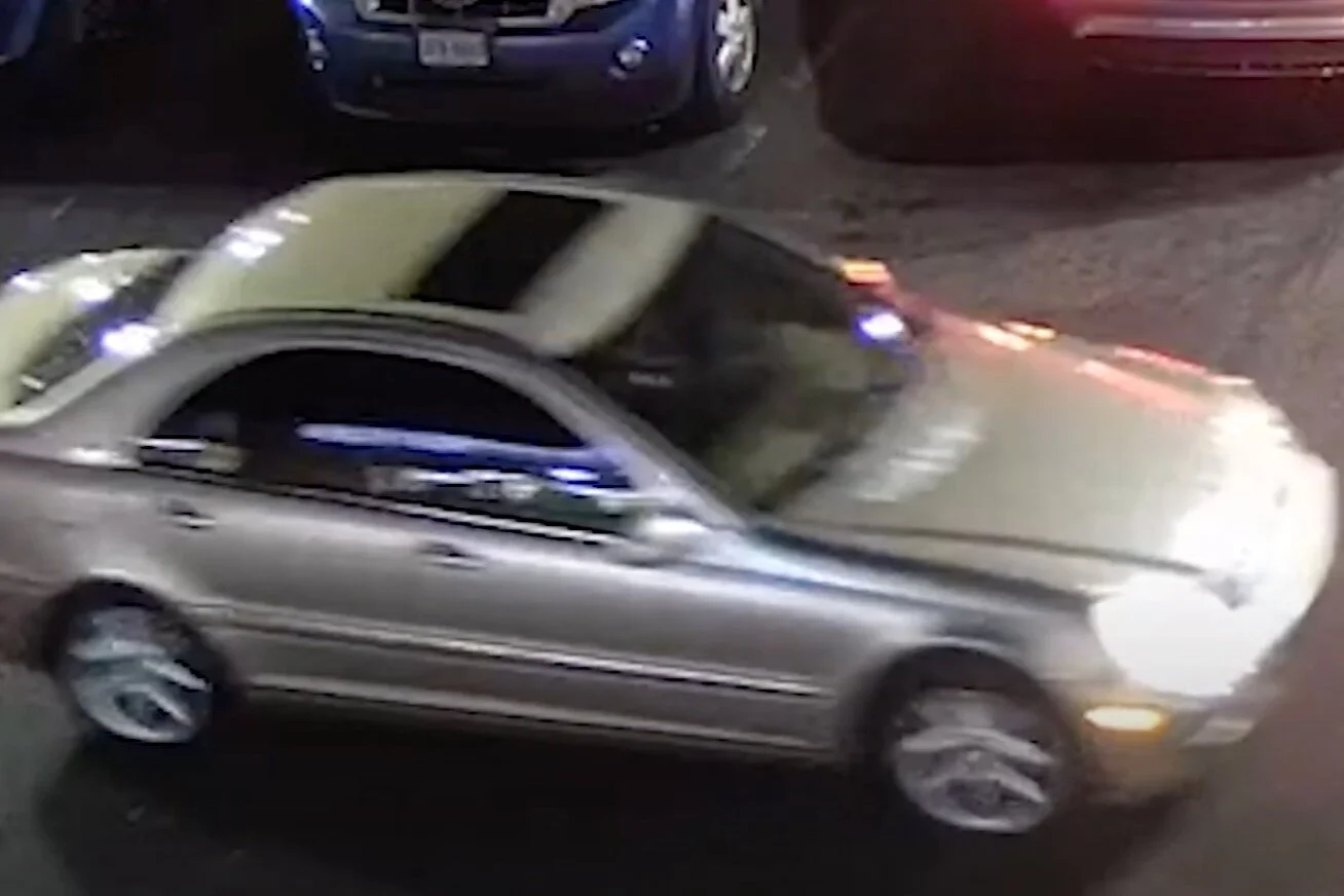 MPD 7D VIDEO | Suspects and a Vehicle of Interest Sought in an Assault with a Dangerous Weapon (Gun) Offense: 3000 b/o Naylor Road, SE