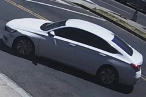 MPD 6D VIDEO | Suspect and a Vehicle Sought in an Assault with a Dangerous Weapon (Gun) Offense: 4500 b/o Bowen Road, SE