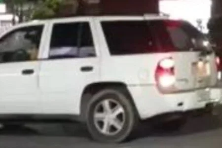 MPD 6D | Vehicle Sought in a Robbery (Force and Violence) Offense: 4400 b/o Benning Road, NE