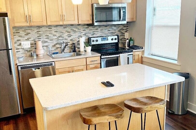 FOR RENT IN WARD 8 | 212 Oakwood St SE, #314 - $1,800/month