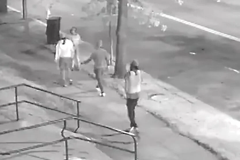 MPD 6D | Suspects Sought in Armed Robbery (Knife) Offense: 3400 b/o Minnesota Avenue, SE