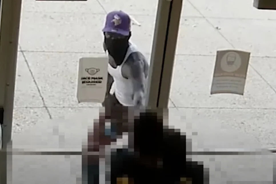 MPD 5D VIDEO | Person and Vehicle of Interest in ADW (Knife), 1000 b/o Brentwood Rd, NE