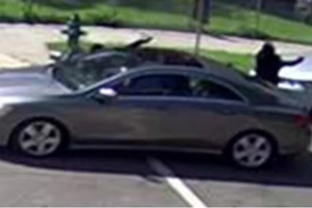 MPD 6D | Vehicle Sought in an Assault with a Dangerous Weapon (Gun): 1700 b/o T Street, SE
