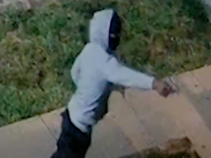 MPD 7D VIDEO | Suspect Sought in an Assault with a Dangerous Weapon (Gun): 2600 b/o Jasper Street, SE