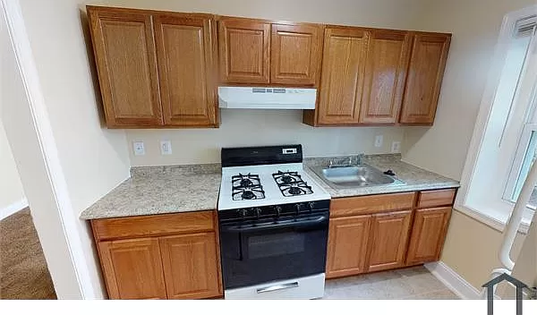 FOR RENT IN WARD 8 | 427 Xenia Street, SE #103 - $1,360/month