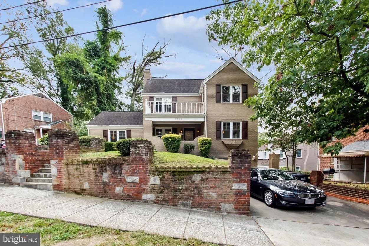 FOR SALE IN WARD 7 | 1711 33rd Place, SE - $660,000