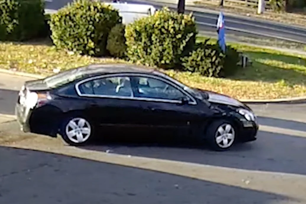 MPD 6D VIDEO | Suspects and Vehicle Sought in an Armed Carjacking (Gun) Offense: 4100 b/o Alabama Avenue, SE
