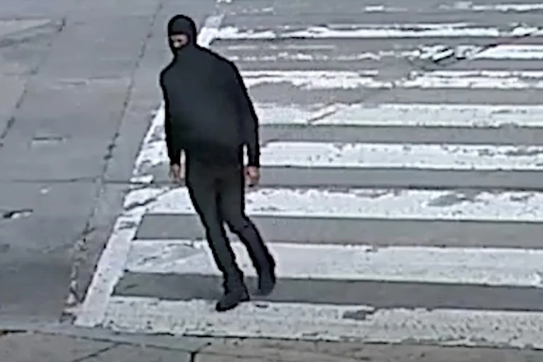 UPDATED WITH VIDEO | Suspect Sought in an Assault with a Dangerous Weapon (Gun) Offense: 1100 b/o Howard Road, SE