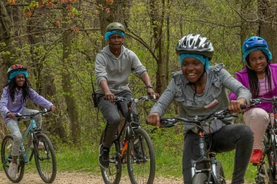 March 30 | Ward 7 Community Happy Hour, with free bike riding lessons