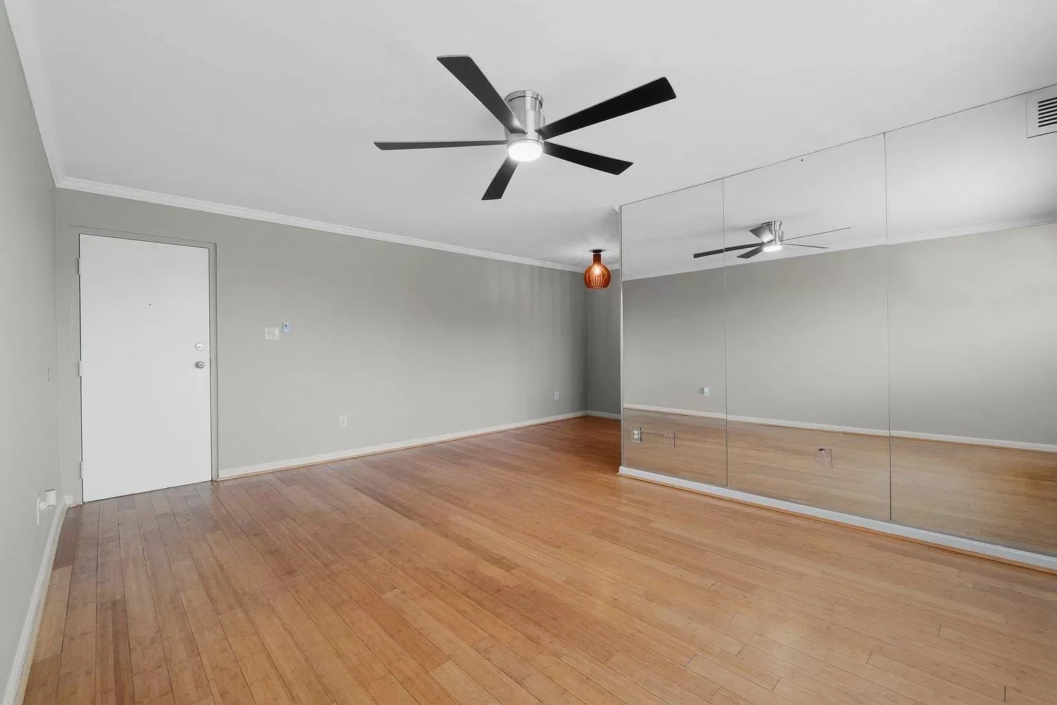 FOR RENT IN WARD 8 | 14 Halley Place, SE #302 - $1,575/month