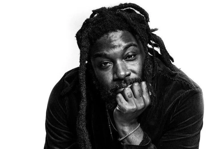Oct 6 | Dhonielle Clayton Discusses The Marvellers with Jason Reynolds at MahoganyBooks Anacostia