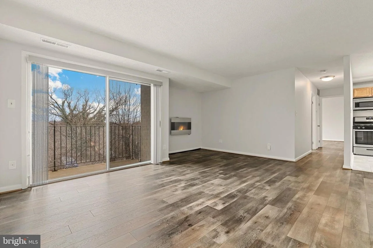 FOR SALE IN WARD 8 | 625 Chesapeake St SE #207 - $139,800