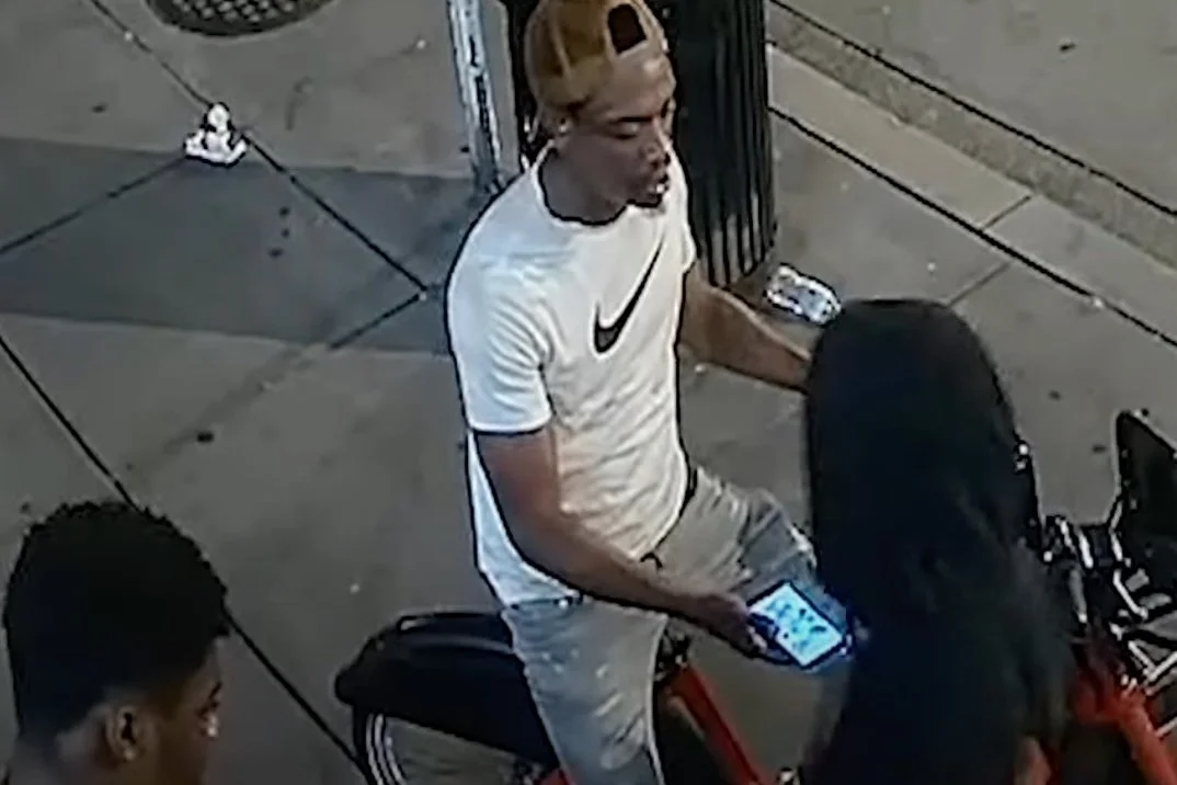 MPD 7D | Suspects Sought in an Armed Robbery (Gun) Offense: 1500 b/o Good Hope Rd, SE