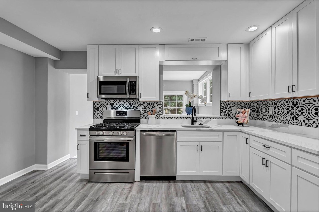 FOR SALE IN WARD 8 | 1525 Morris Road SE - $425,000
