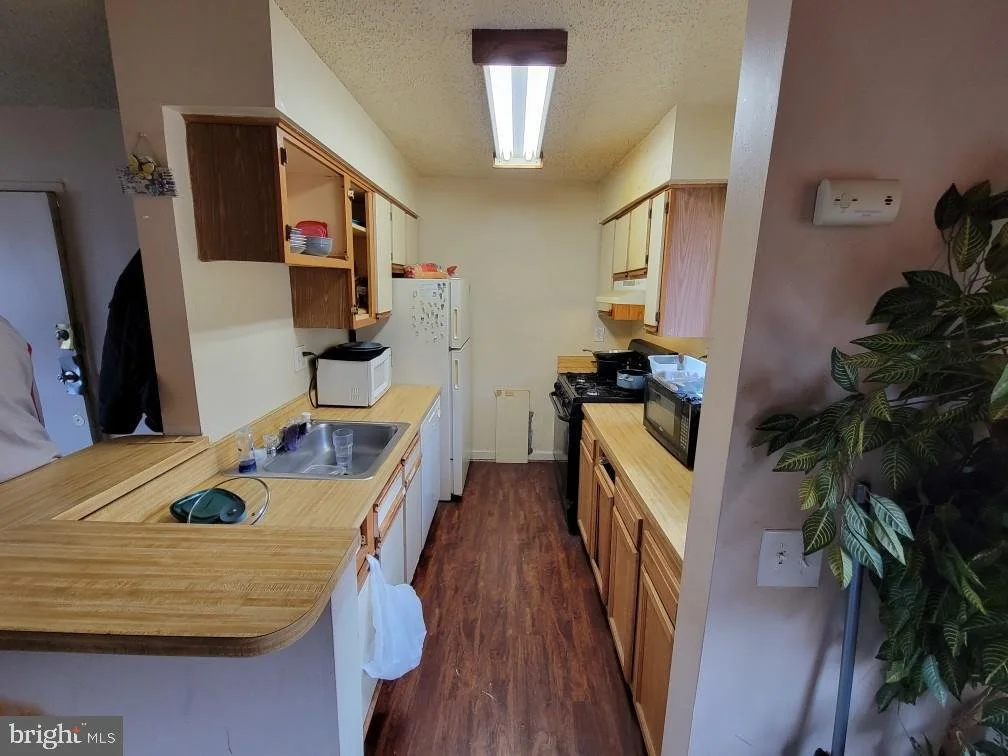 FOR SALE IN WARD 8 | 4715 1st Street, SW #203 - $69,999