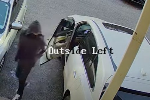 VIDEO | Armed Robbery of Business in 6th District