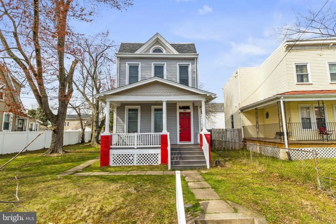 FOR SALE IN WARD 8 | 910 Savannah Street, SE - $559,000