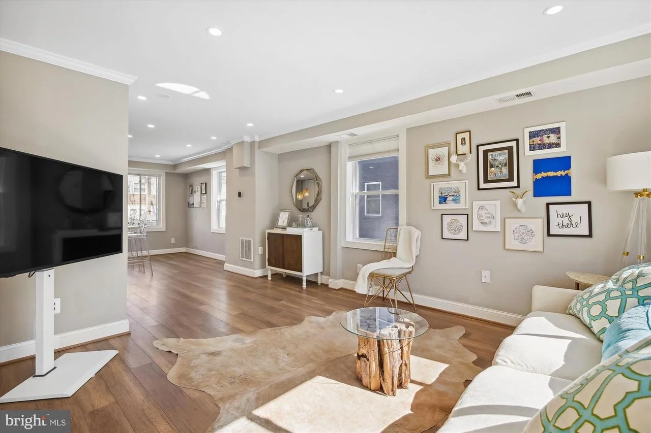 For Sale | 252 Oakwood Street, SE - $495,000