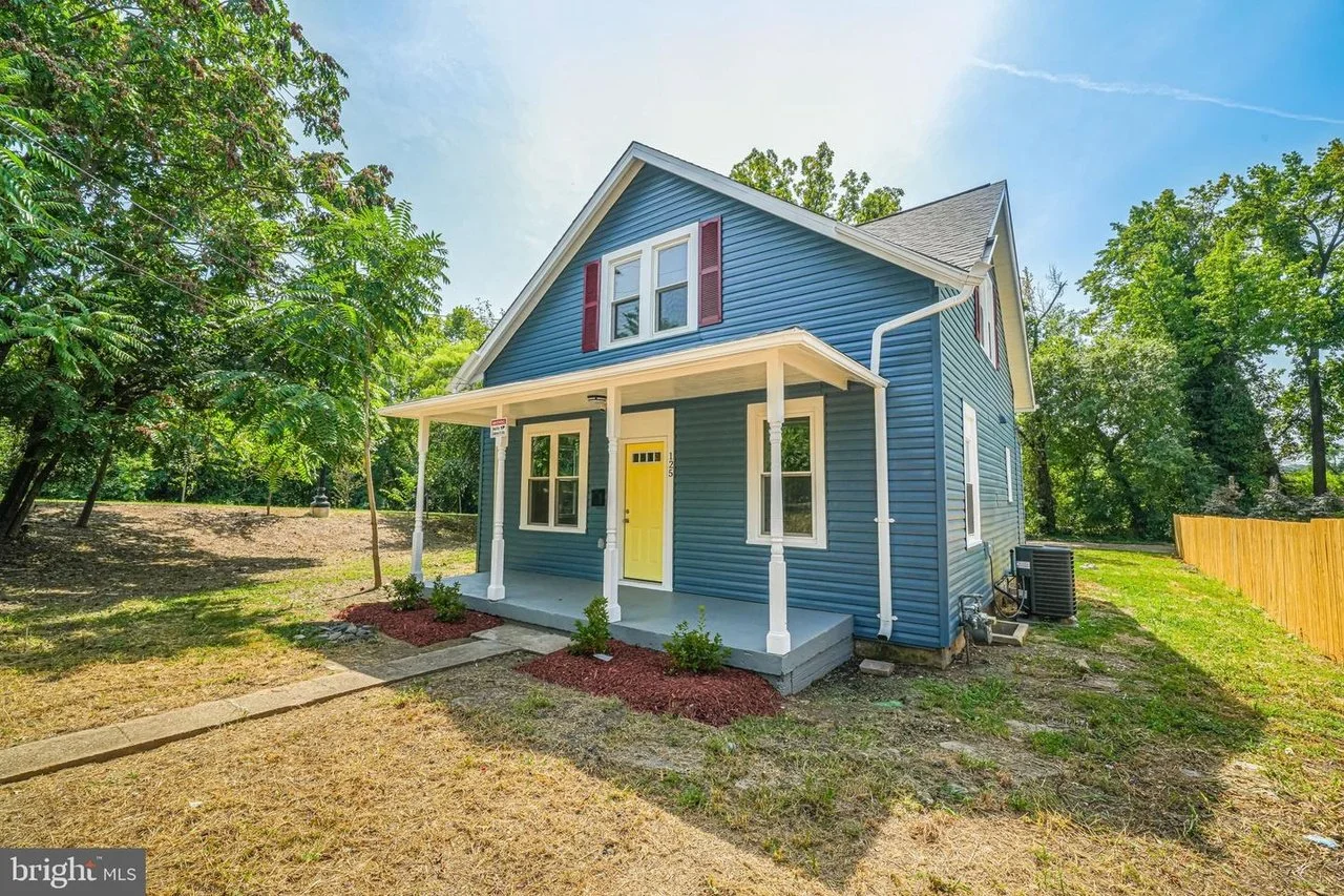For Sale | 125 Atlantic Street, SE - $450,000