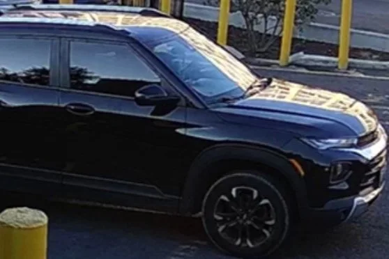 Suspects and Vehicles in Southeast Shooting