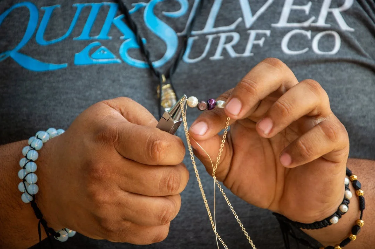 Dec 21 | Free Holiday Jewelry Making Class