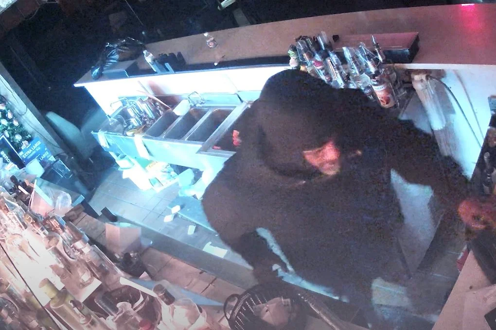 Video of Suspect Wanted in Northwest Business Burglary