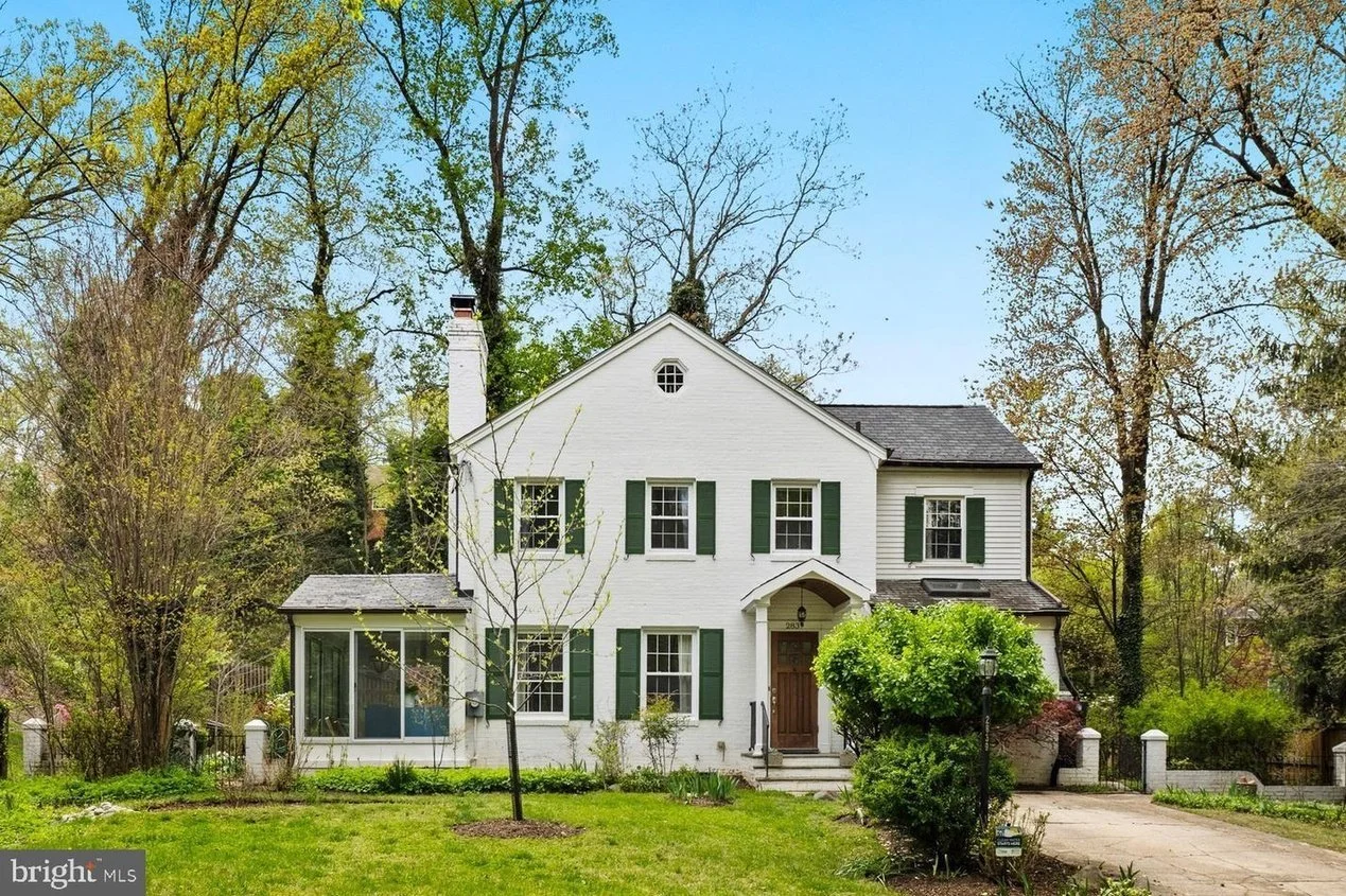 For Sale | 2839 Hillcrest Drive, SE - $748,500