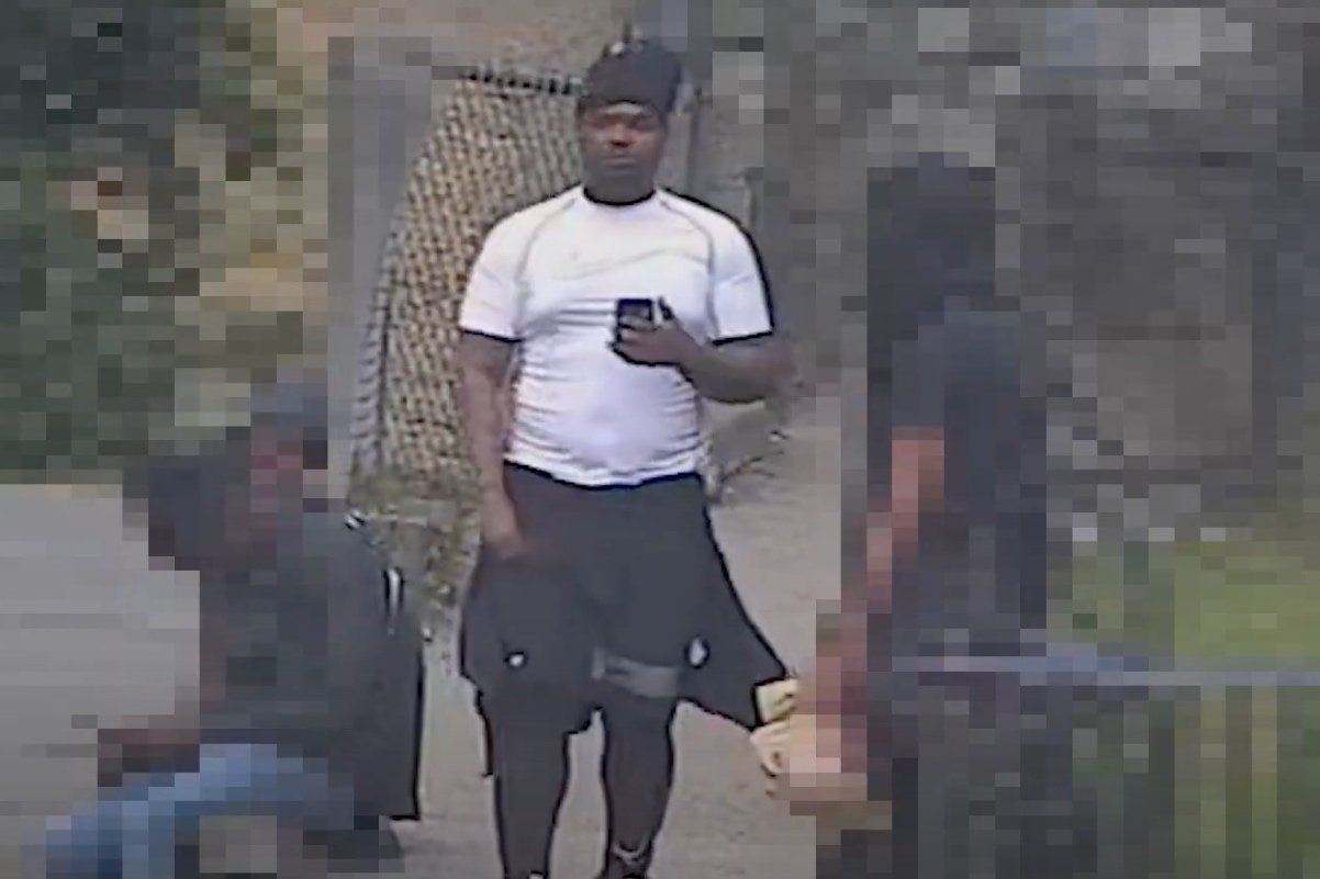 Wanted Video | Suspect in Barnaby Street, SE Burglary 