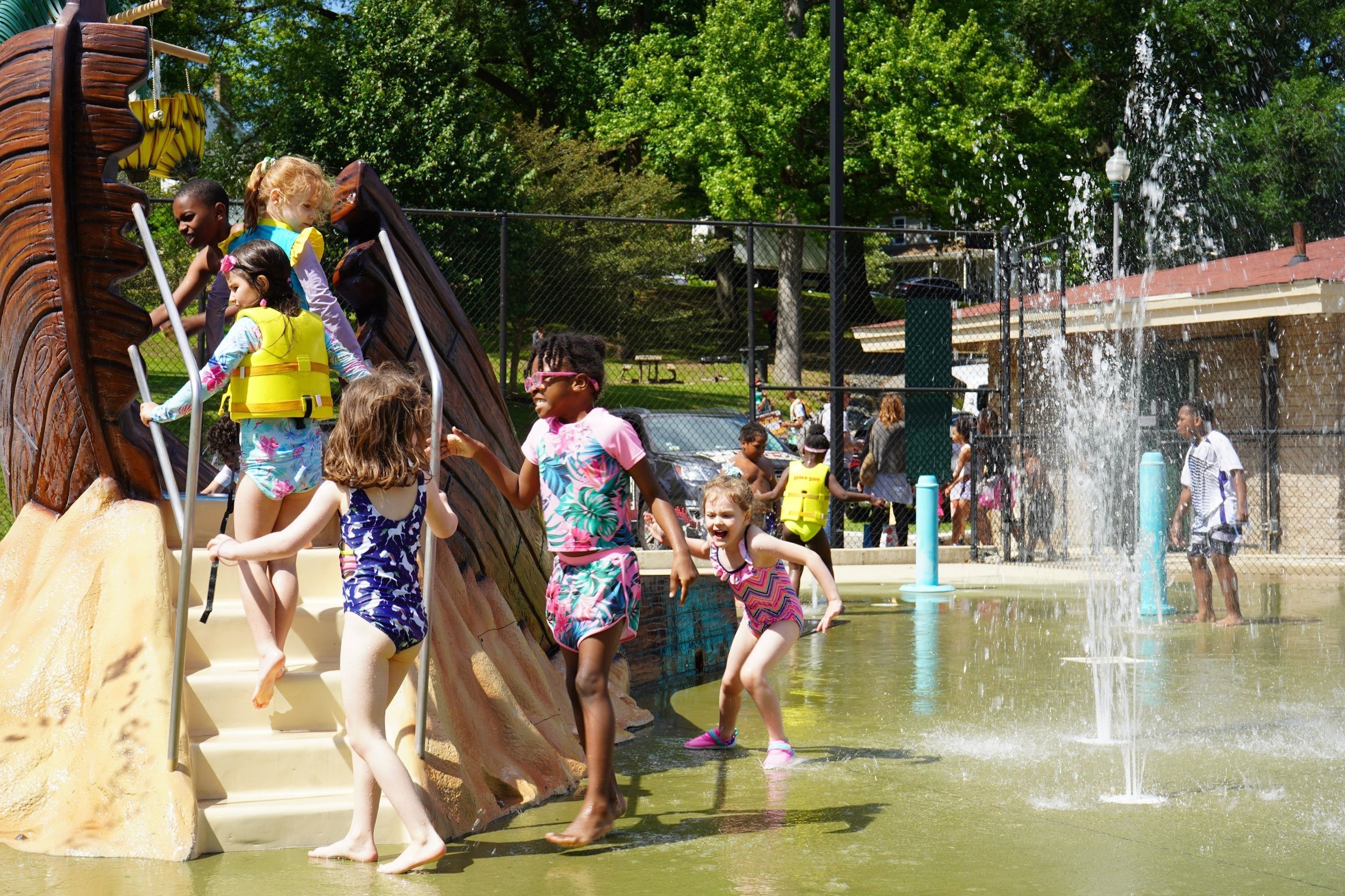 Free Summer Opportunities for DC Youth