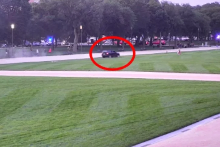 Curtis Lear Charged for Driving on the National Mall