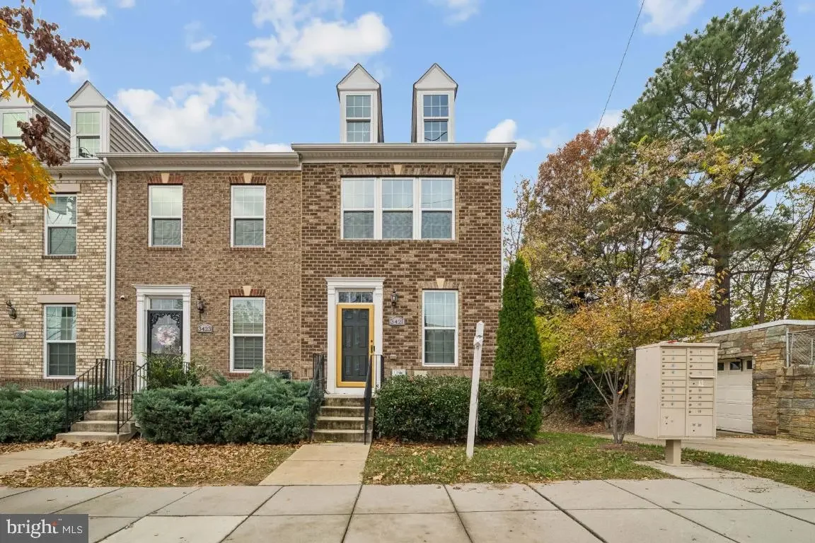 For Sale | 3421 11th Place, SE - $475,000