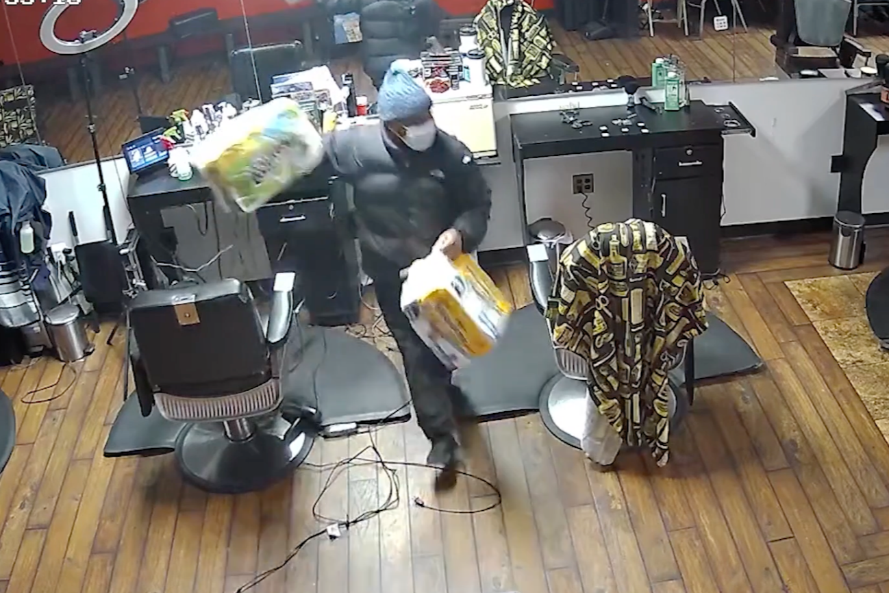 Wanted Video | Suspect in Alabama Ave Barbershop Burglary