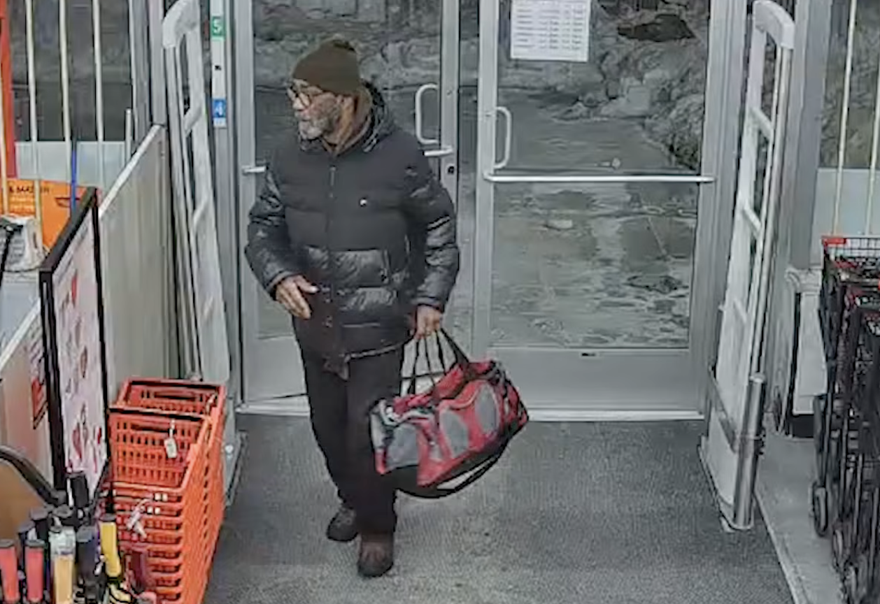 Wanted Video | Suspect in Washington Place Armed Robberies