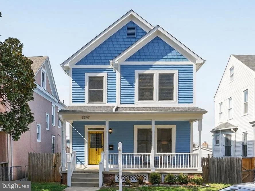 For Sale | 2247 Mount View Place, SE - $725,000