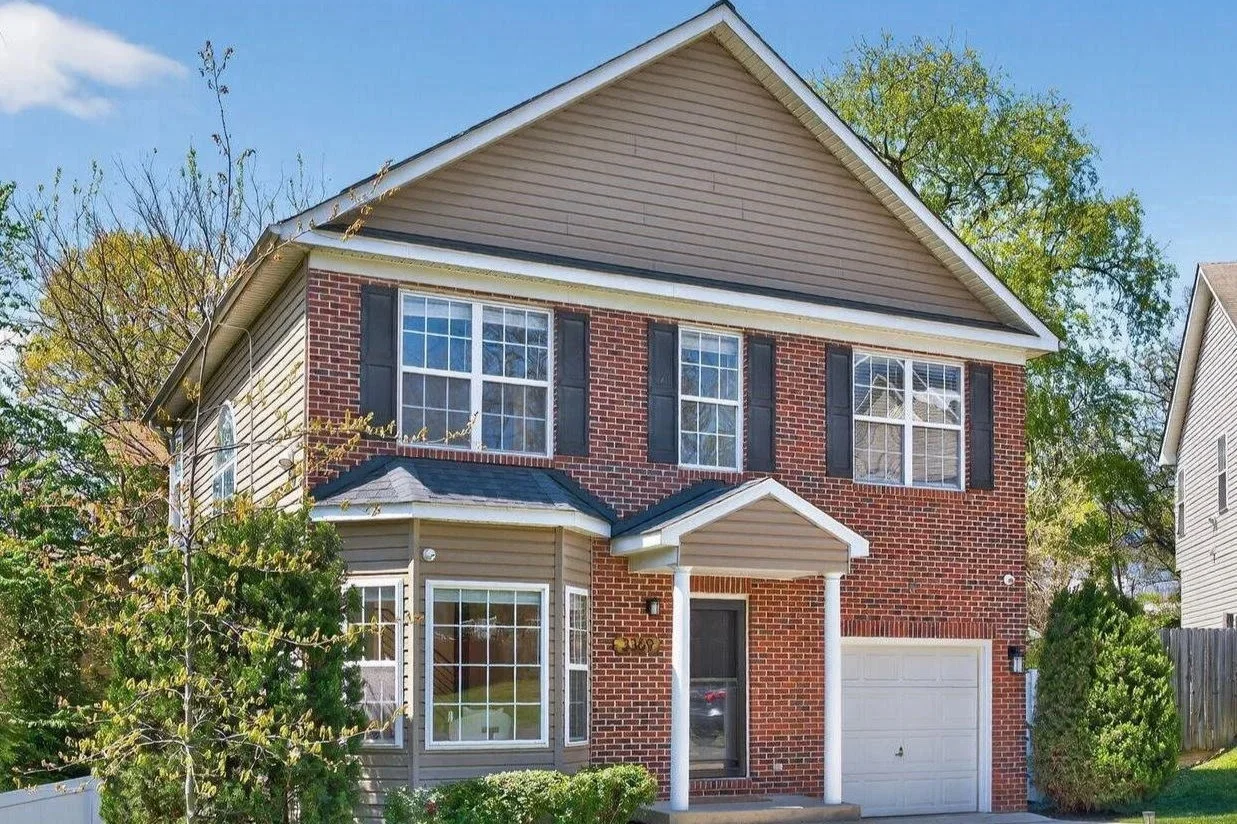 For Sale | 3369 Monterey Lane, SE - $575,000