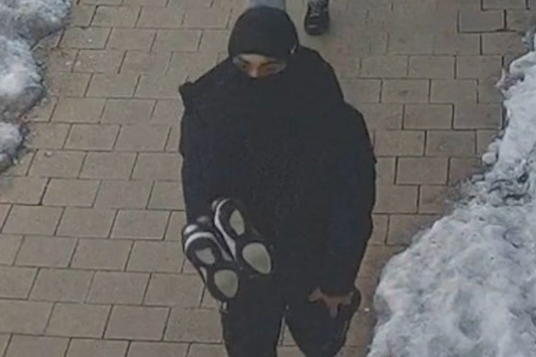Wanted Video | Suspect in 14th Street Robbery of Sneakers