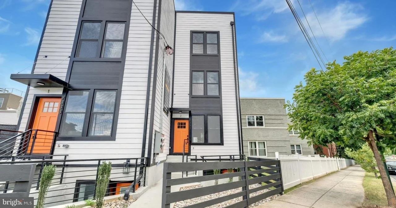For Sale | 2333 Fairlawn Ave SE #2 - $789,950