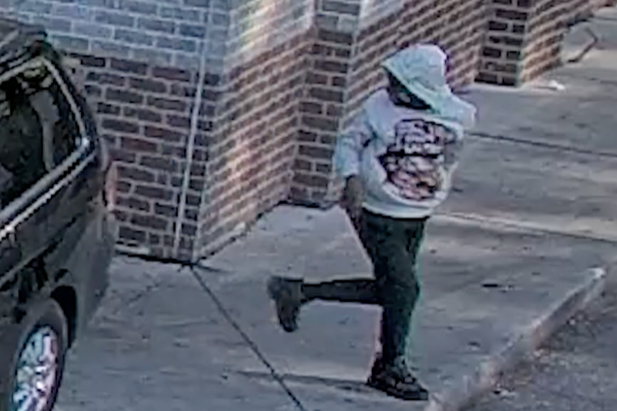 Wanted Video | Suspects in Northeast Robbery