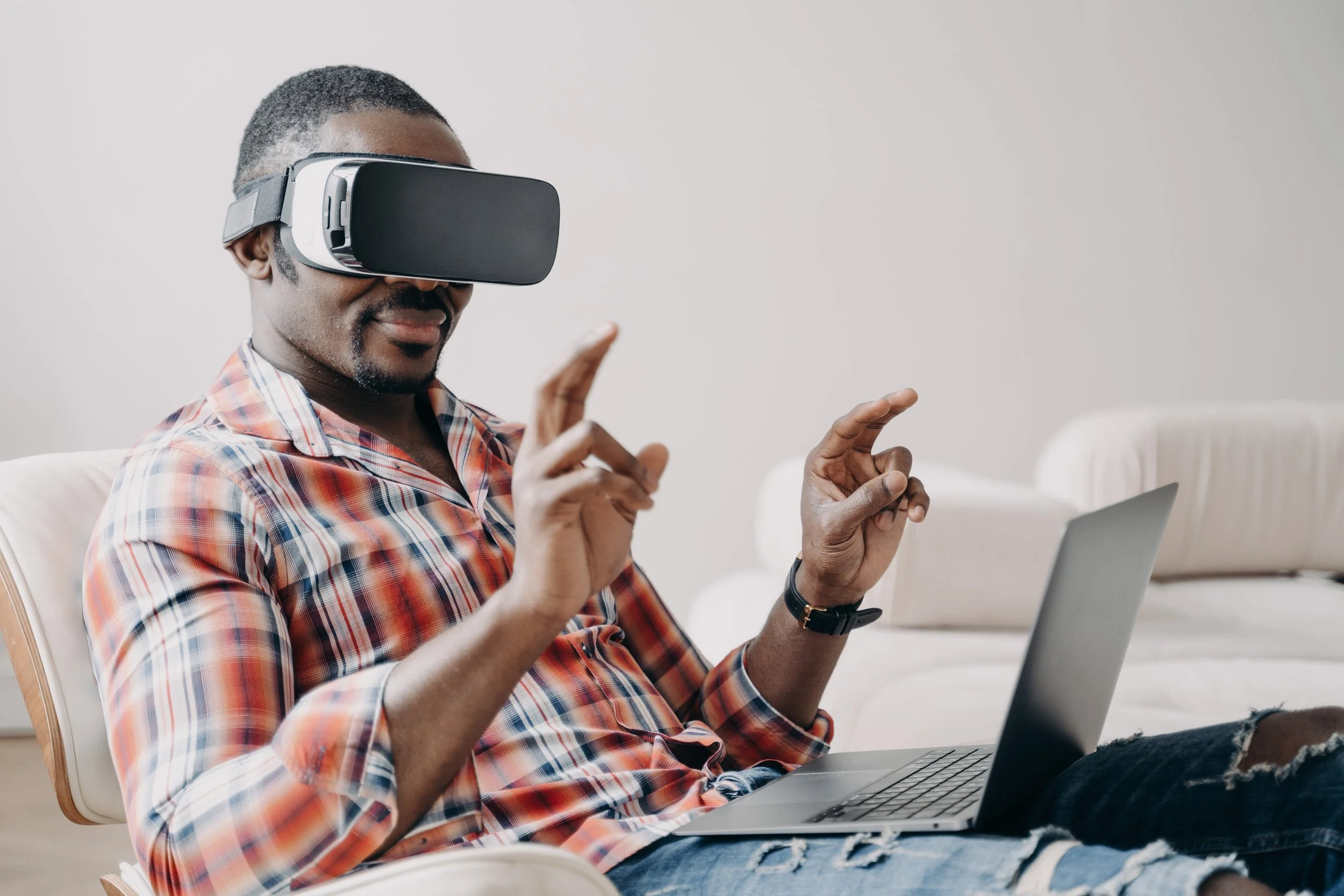 Learn Auto Repair Through Virtual Reality: Applications Accepted for New Training Cohort